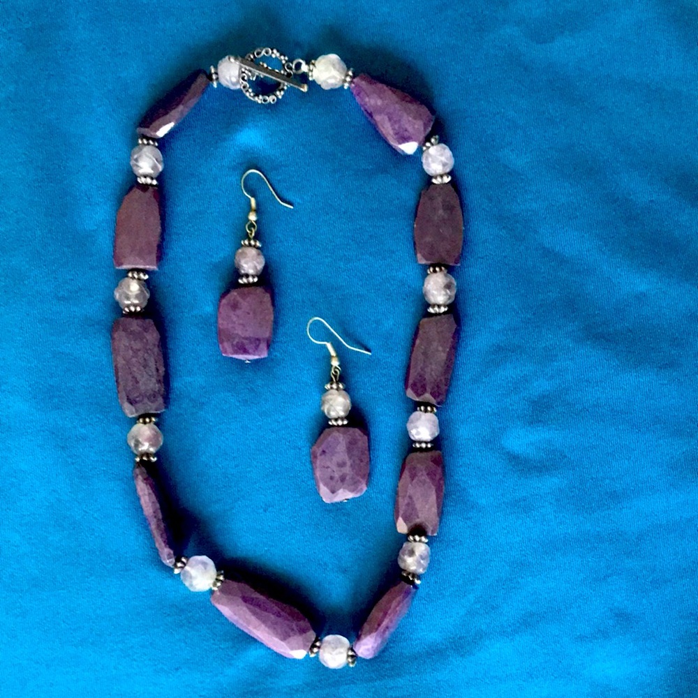 Jewelry set. Necklace and Ear Ring set